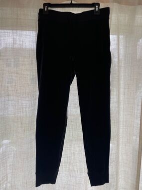Athleta Black Slim Fit Jogger